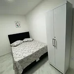 Beautiful Apartamento Novo Equipado A 2 Quadras Da Praia