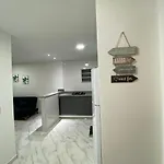 Beautiful Apartamento Novo Equipado A 2 Quadras Da Praia
